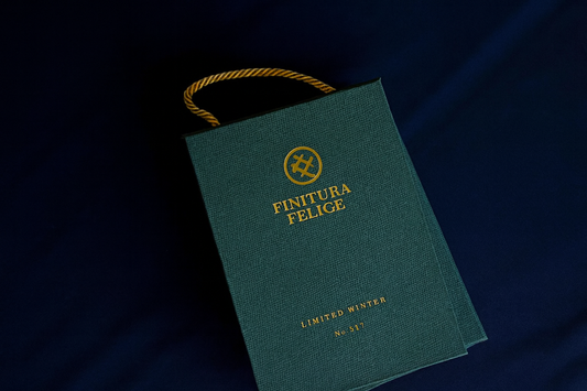 Natural fibre fabrics—such as cotton, linen, wool, and silk—offer numerous health benefits that enhance comfort and well-being.