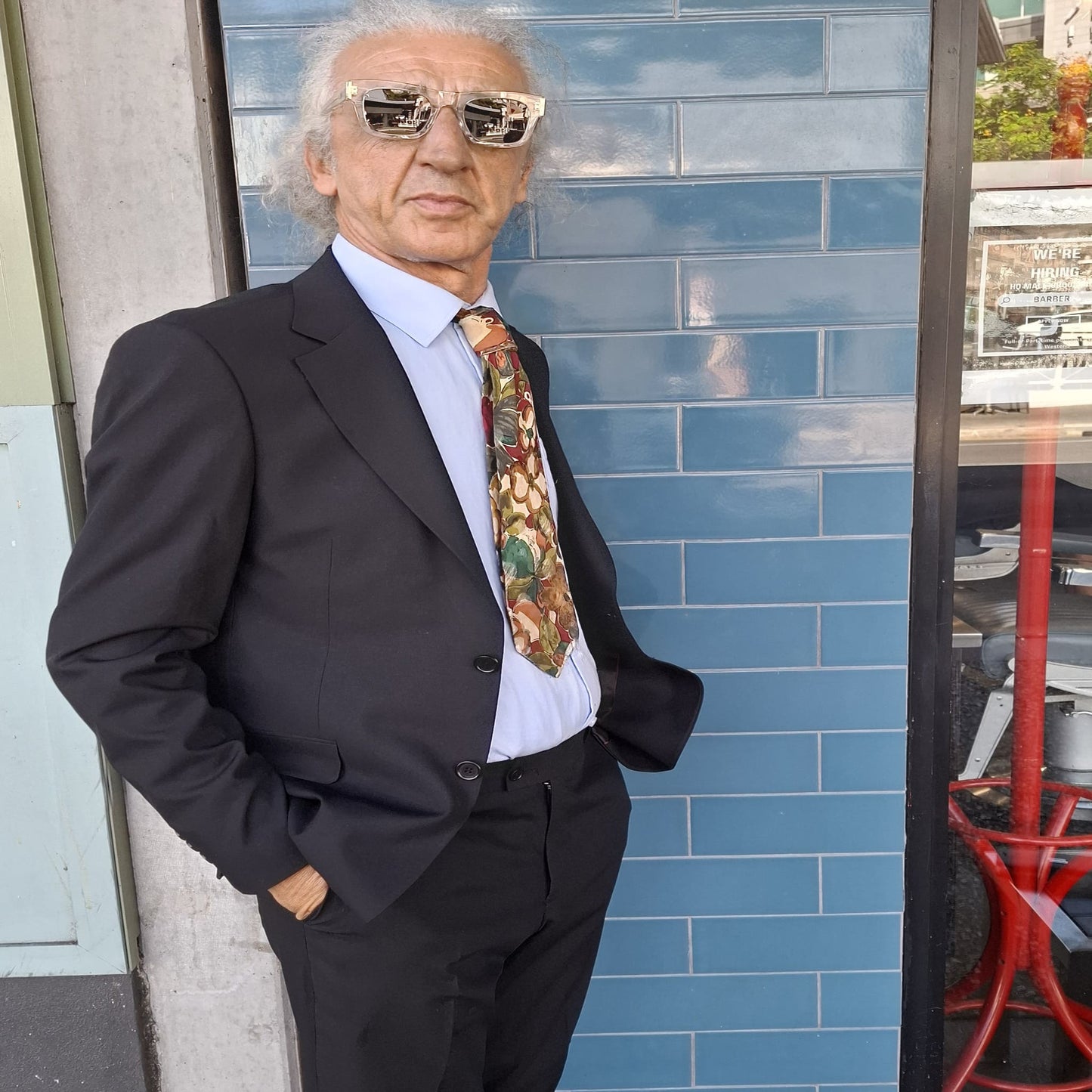 Side view of Men’s Silver Star Suit 3152 timeless tailored fit
